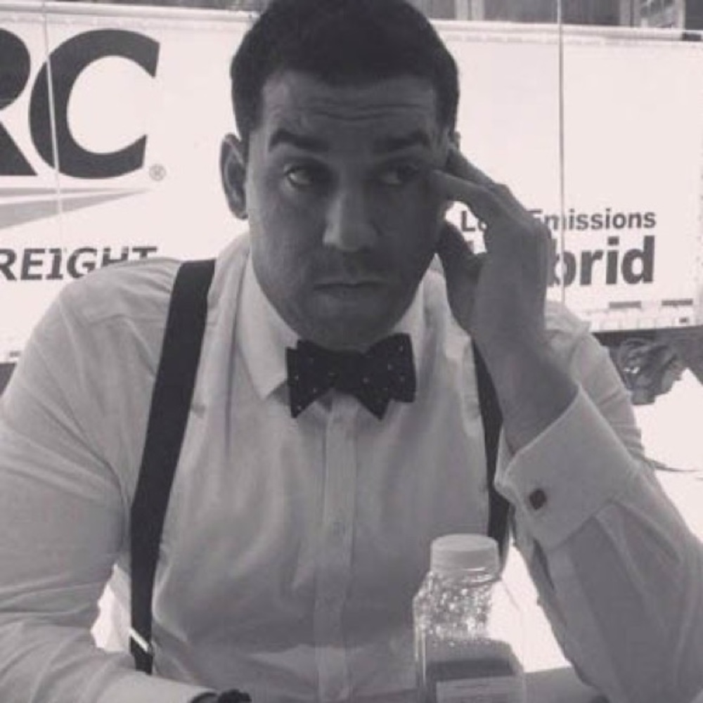 Meet your Posher, Victor